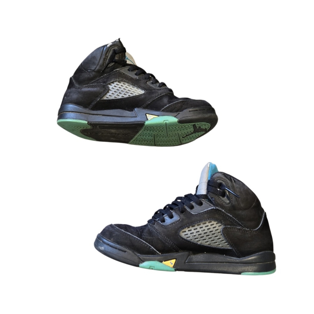 Jordan Retros - Picture 2 of 5